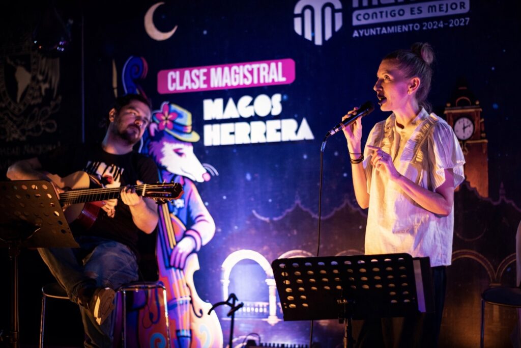 Magos Herrera